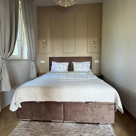 U Gruzina Apartment *